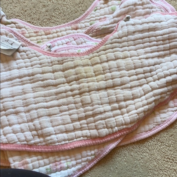 Burpy Bibs - Picture 6 of 8